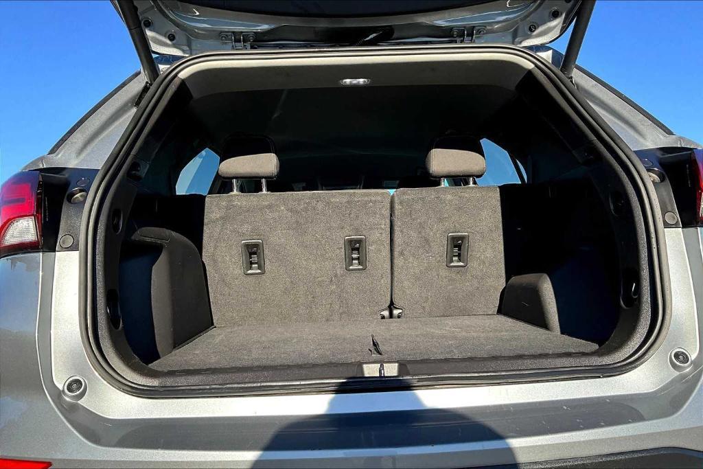 used 2024 Chevrolet Equinox car, priced at $22,788
