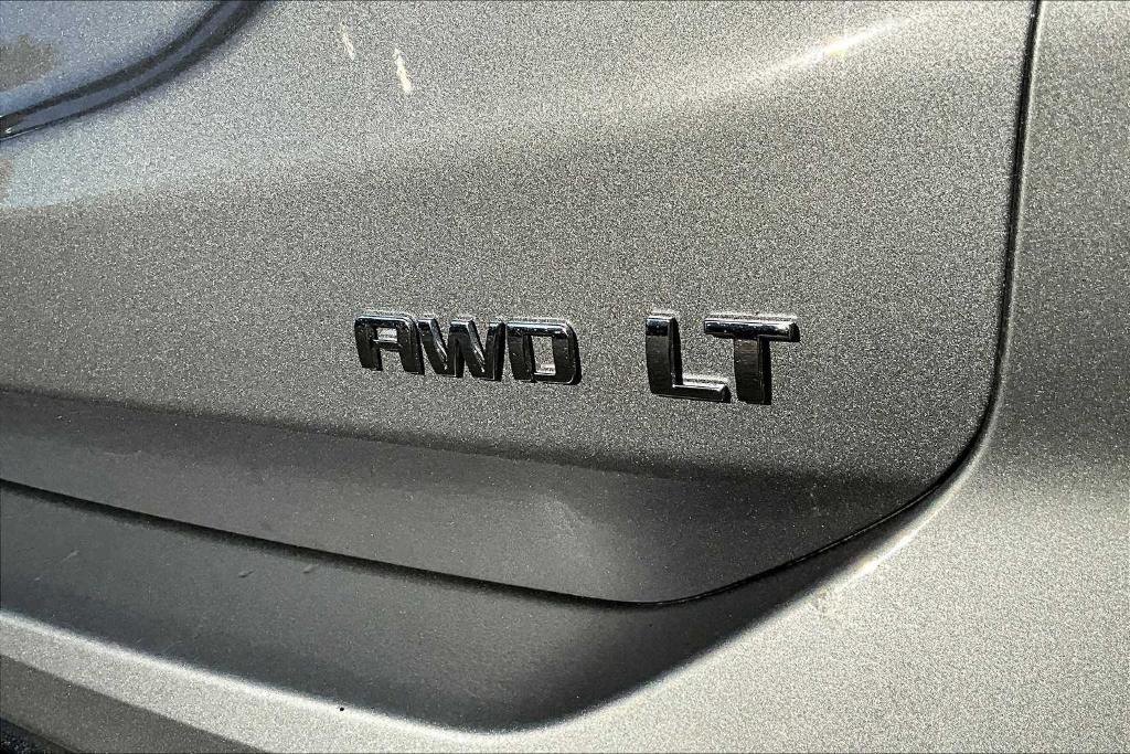 used 2024 Chevrolet Equinox car, priced at $22,788
