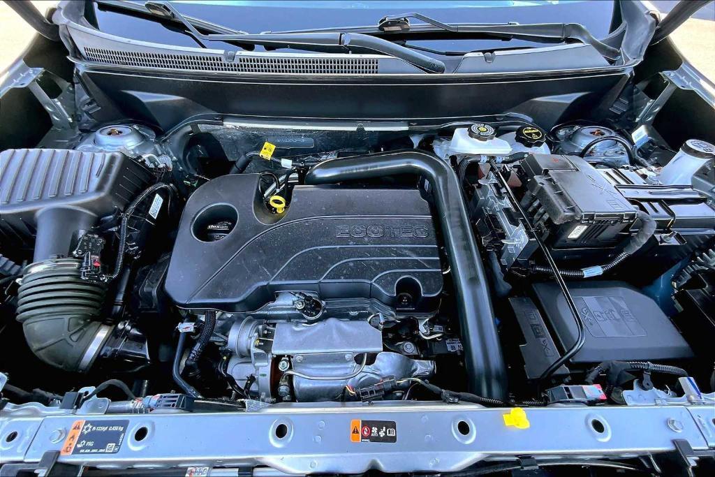 used 2024 Chevrolet Equinox car, priced at $22,788