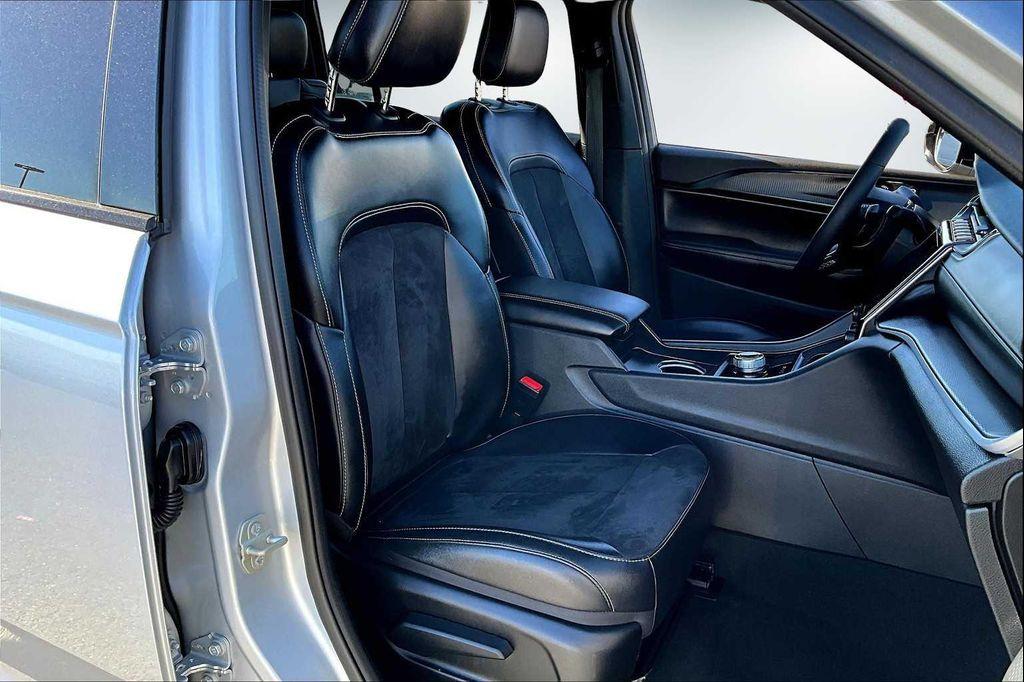 used 2024 Jeep Grand Cherokee L car, priced at $31,488