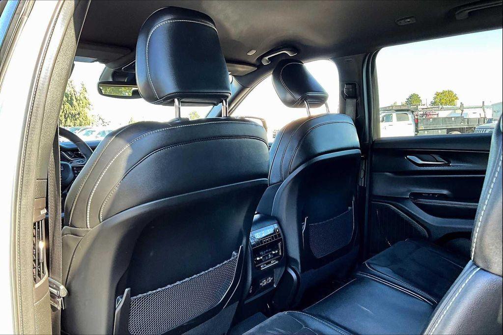 used 2024 Jeep Grand Cherokee L car, priced at $31,488