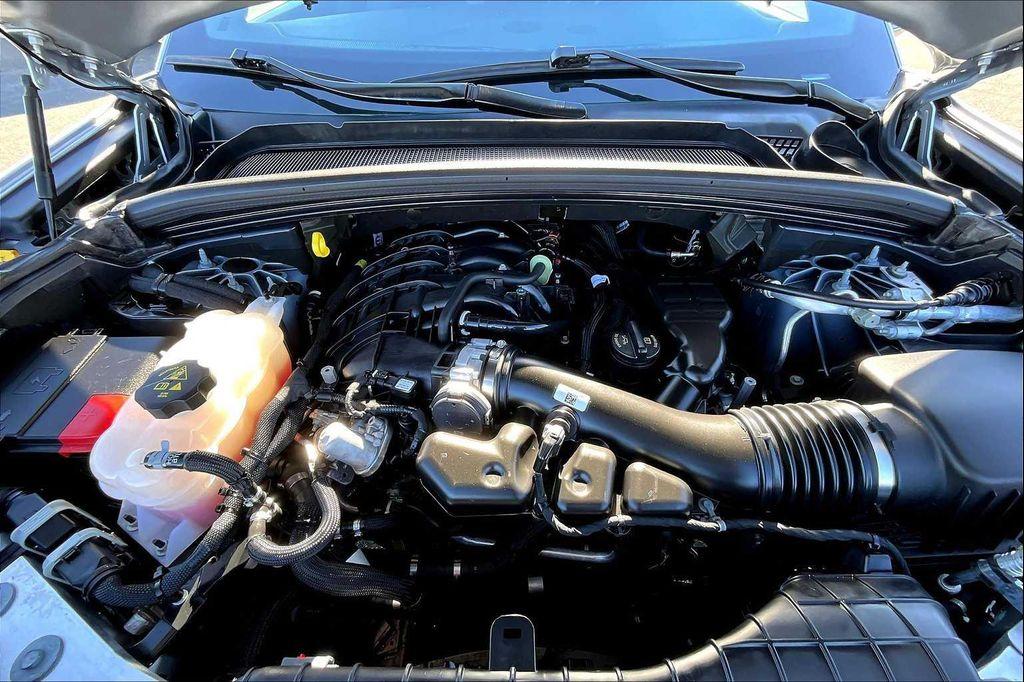 used 2024 Jeep Grand Cherokee L car, priced at $31,488