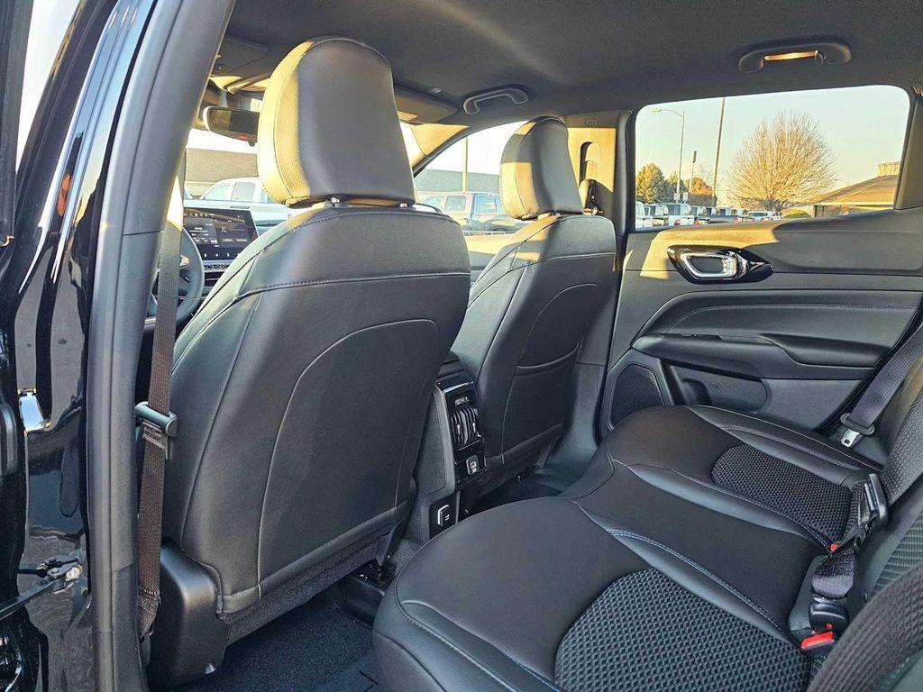 new 2025 Jeep Compass car, priced at $27,855