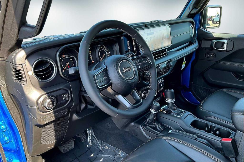 new 2025 Jeep Gladiator car, priced at $44,894