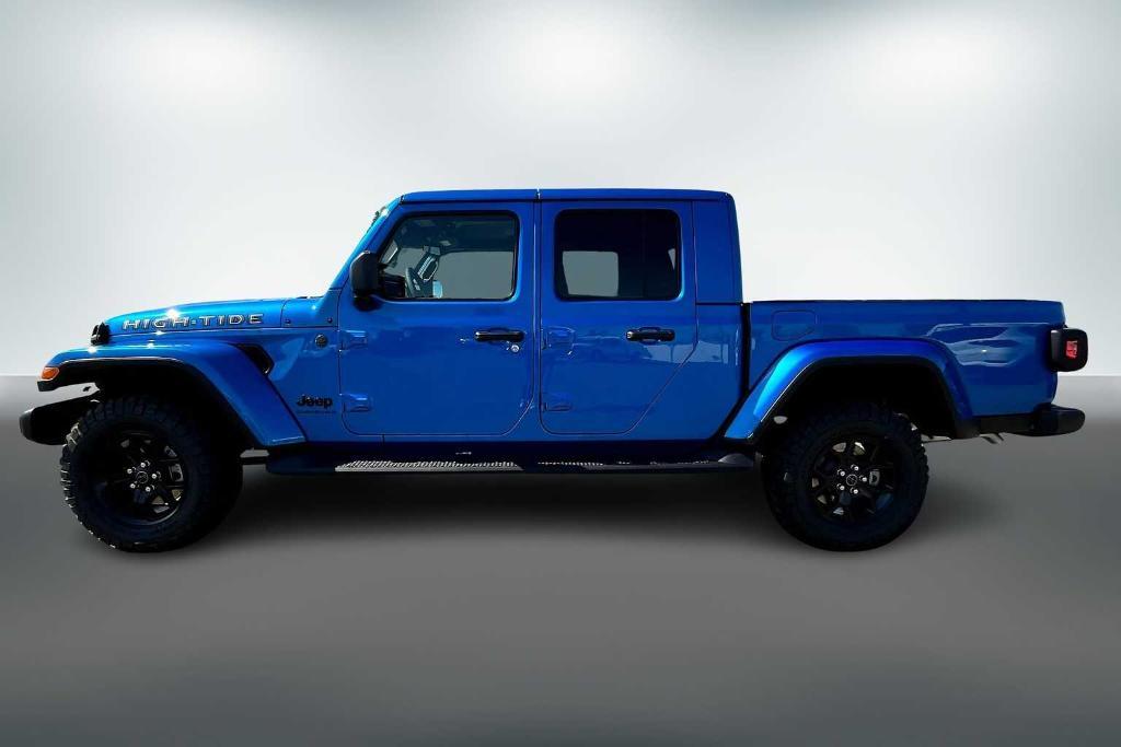 new 2025 Jeep Gladiator car, priced at $44,894