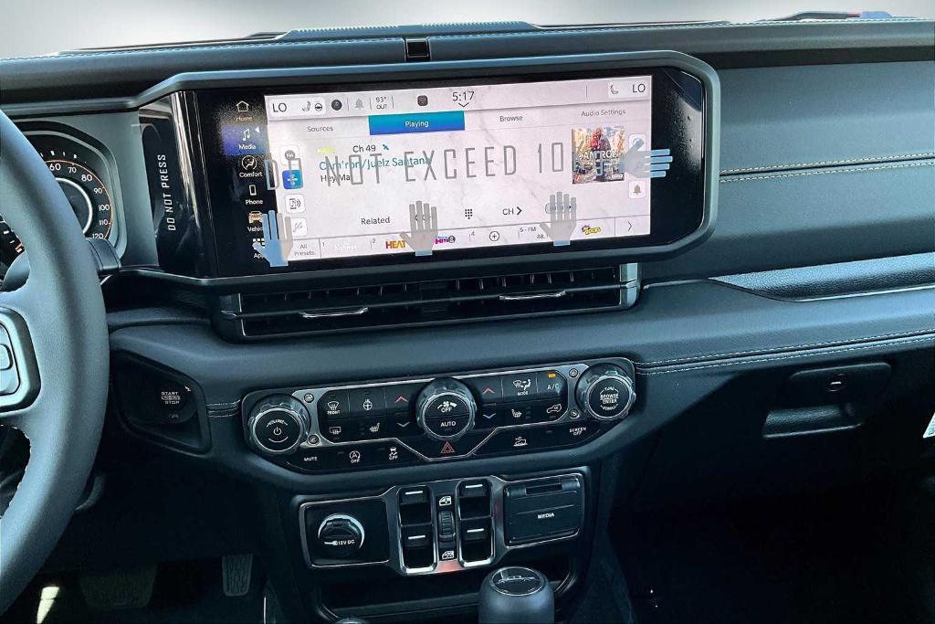 new 2025 Jeep Gladiator car, priced at $44,894