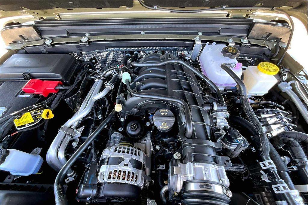 new 2025 Jeep Gladiator car, priced at $44,310