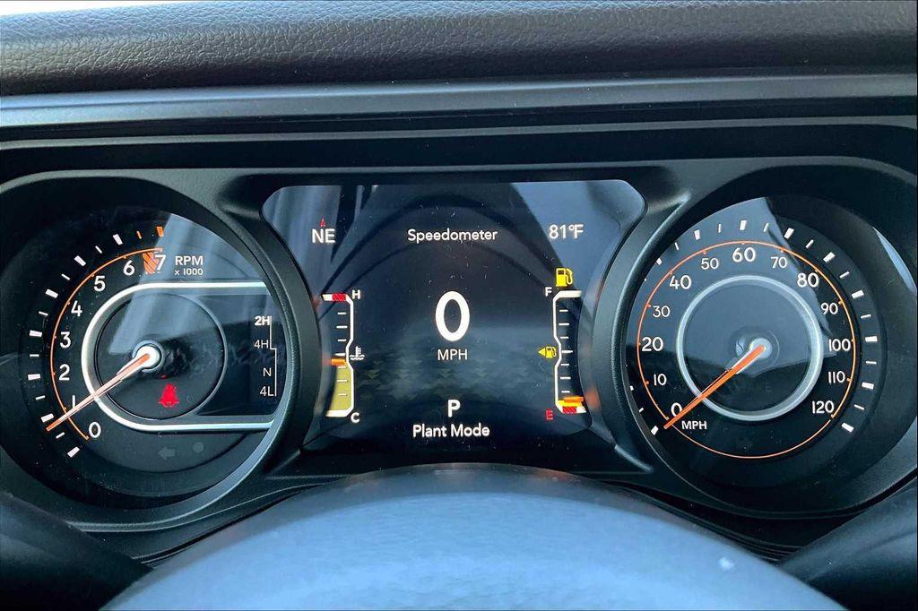 new 2025 Jeep Gladiator car, priced at $44,310