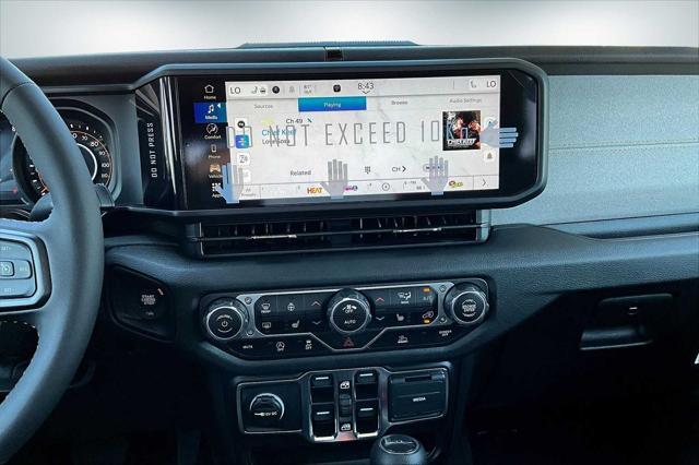new 2025 Jeep Gladiator car, priced at $45,692