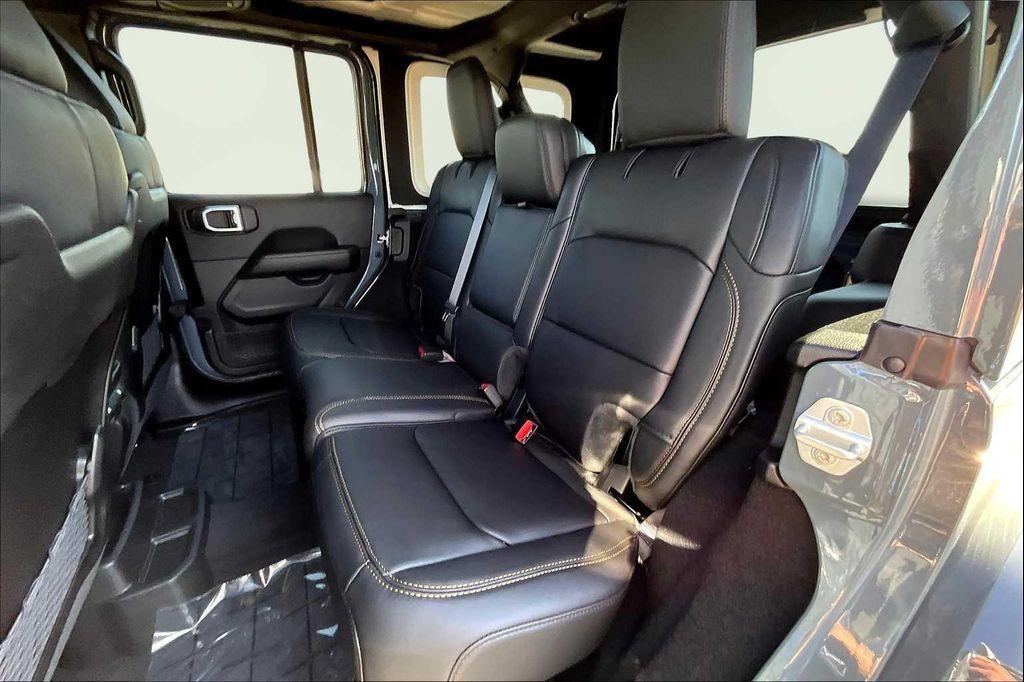 new 2025 Jeep Wrangler car, priced at $98,405
