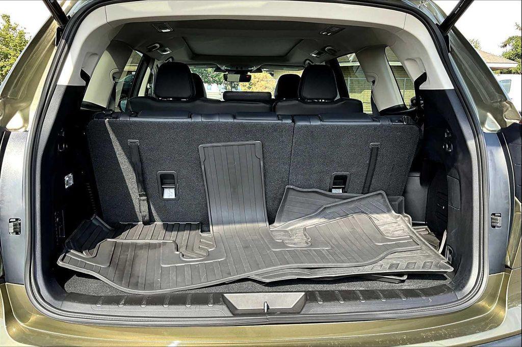 used 2024 Subaru Ascent car, priced at $40,488