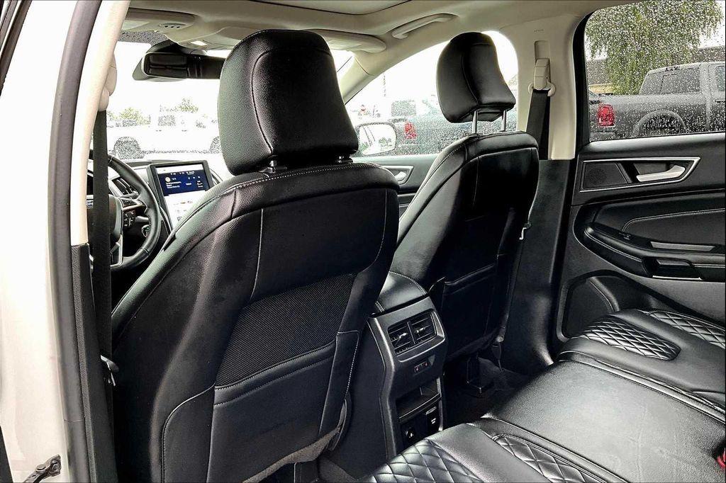 used 2023 Ford Edge car, priced at $24,988
