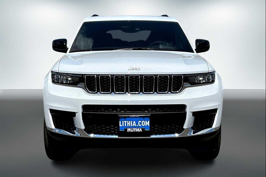 new 2025 Jeep Grand Cherokee L car, priced at $41,955