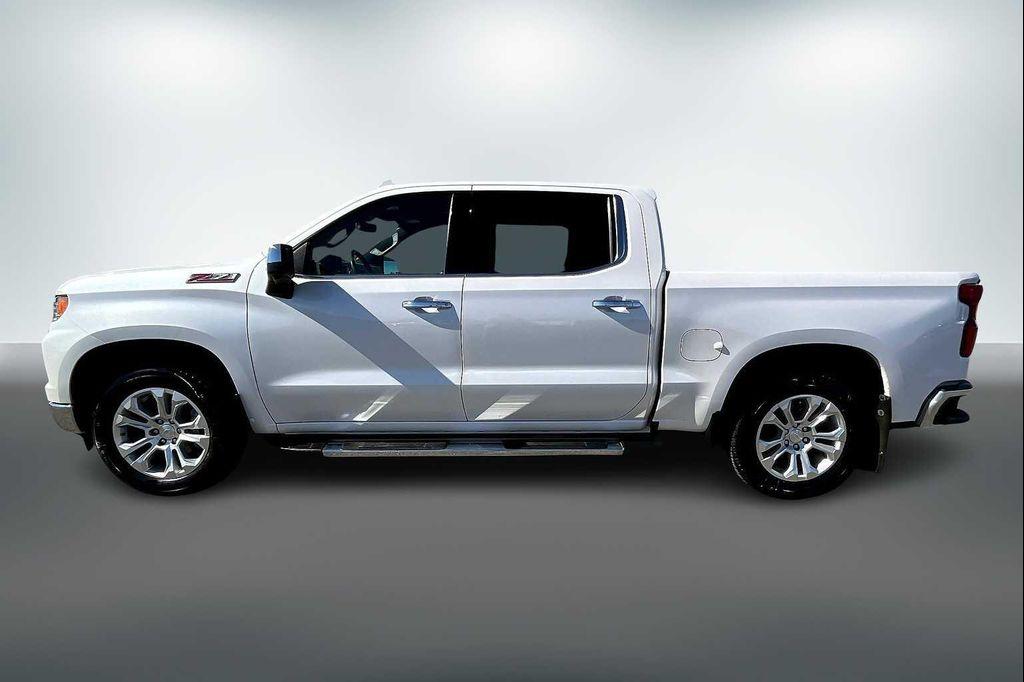 used 2024 Chevrolet Silverado 1500 car, priced at $43,988