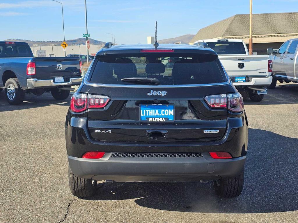 new 2025 Jeep Compass car, priced at $27,360