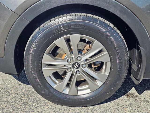 used 2013 Hyundai Santa Fe car, priced at $8,199