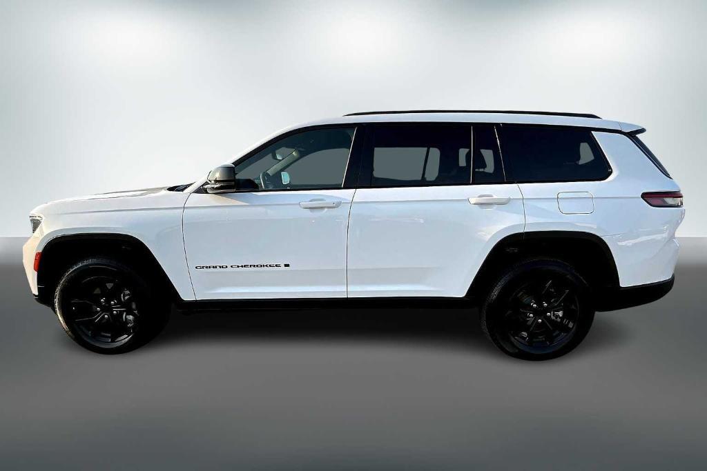 used 2024 Jeep Grand Cherokee L car, priced at $31,988