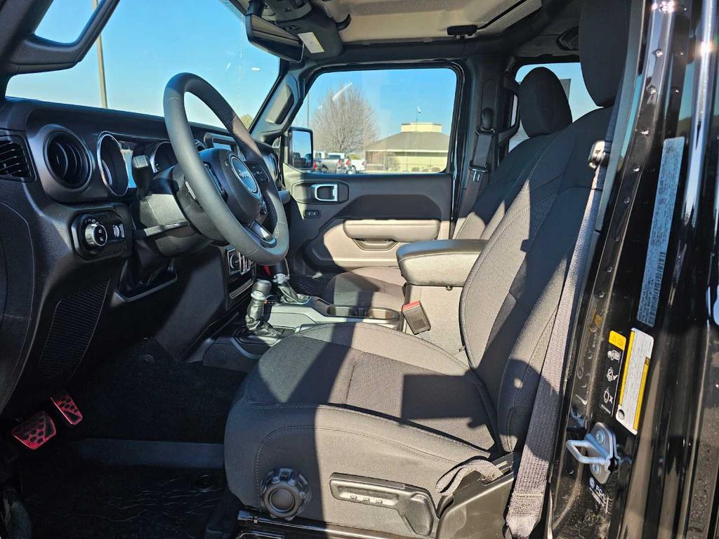 used 2023 Jeep Gladiator car, priced at $35,498