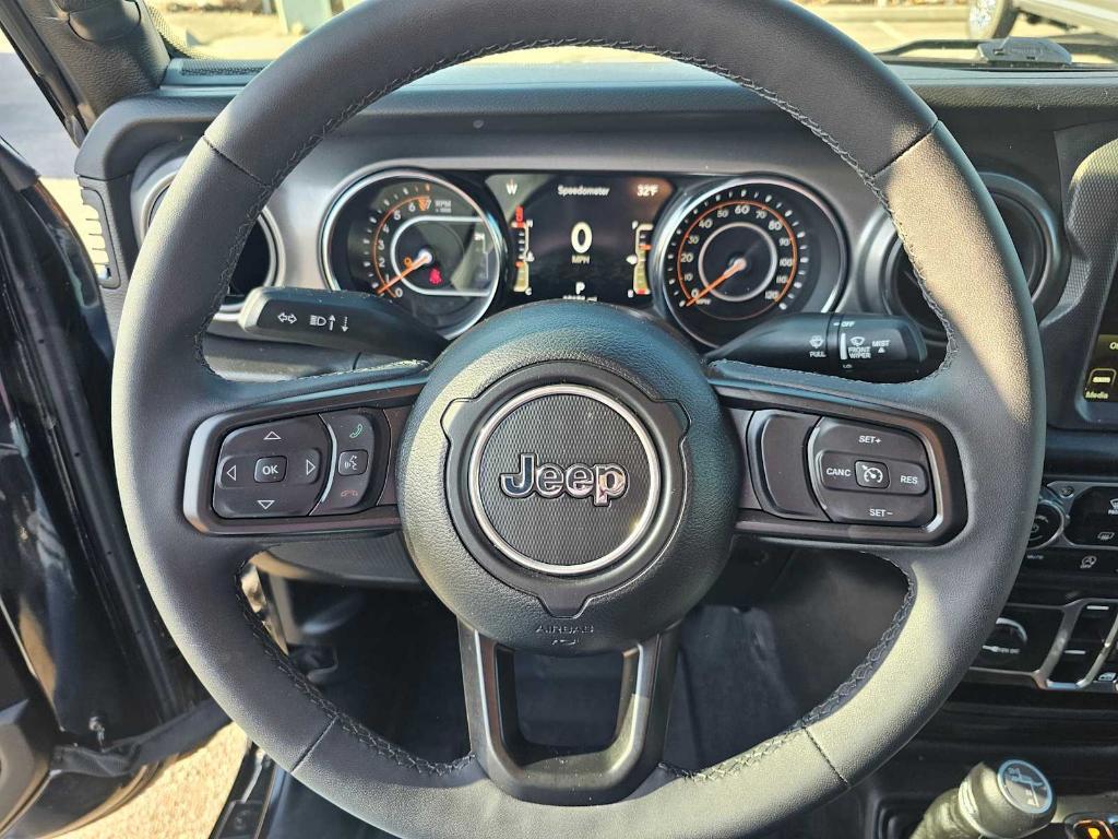 used 2023 Jeep Gladiator car, priced at $35,498