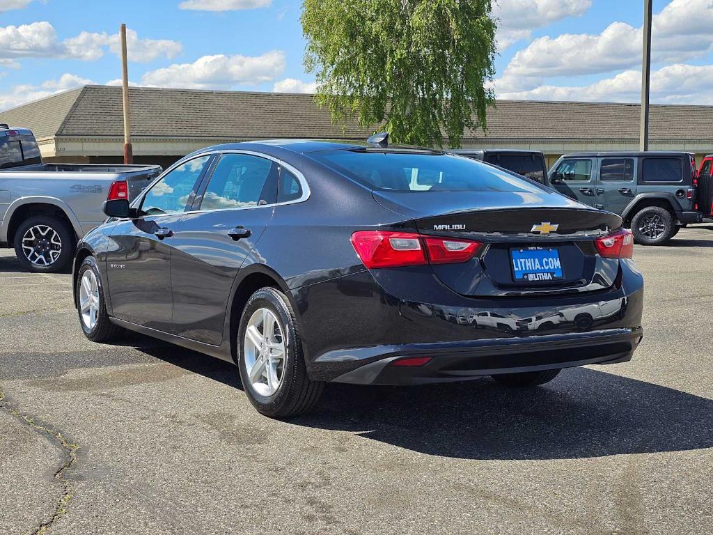 used 2022 Chevrolet Malibu car, priced at $17,999
