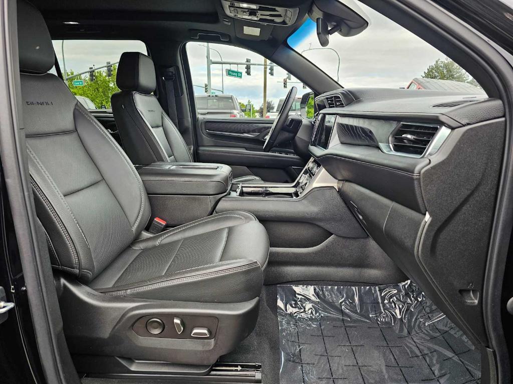 used 2023 GMC Yukon car, priced at $63,999