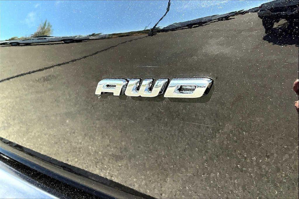 used 2024 Ford Edge car, priced at $23,488
