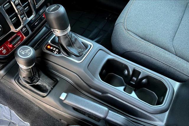 new 2025 Jeep Gladiator car, priced at $48,331