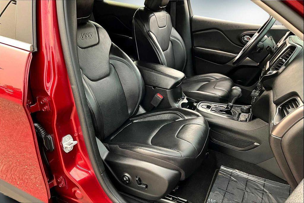 used 2021 Jeep Cherokee car, priced at $20,988