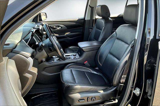 used 2021 Chevrolet Traverse car, priced at $31,888