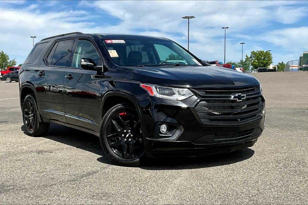 used 2021 Chevrolet Traverse car, priced at $34,999