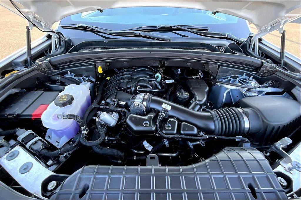 new 2025 Jeep Grand Cherokee car, priced at $51,735