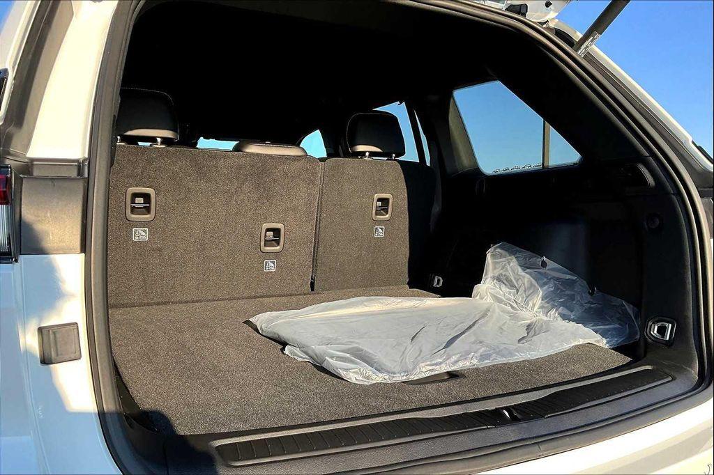 new 2025 Jeep Grand Cherokee car, priced at $51,735