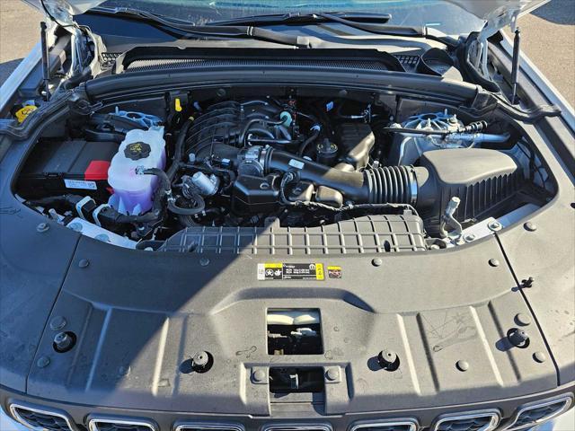 new 2025 Jeep Grand Cherokee car, priced at $39,075
