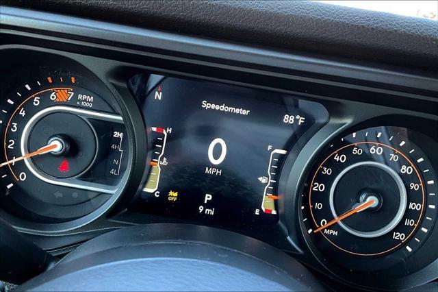 new 2025 Jeep Wrangler car, priced at $40,946