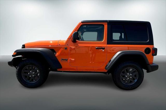 new 2025 Jeep Wrangler car, priced at $40,946