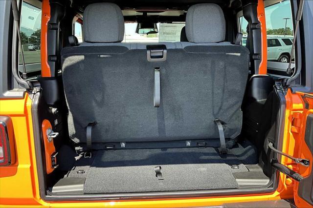 new 2025 Jeep Wrangler car, priced at $40,946