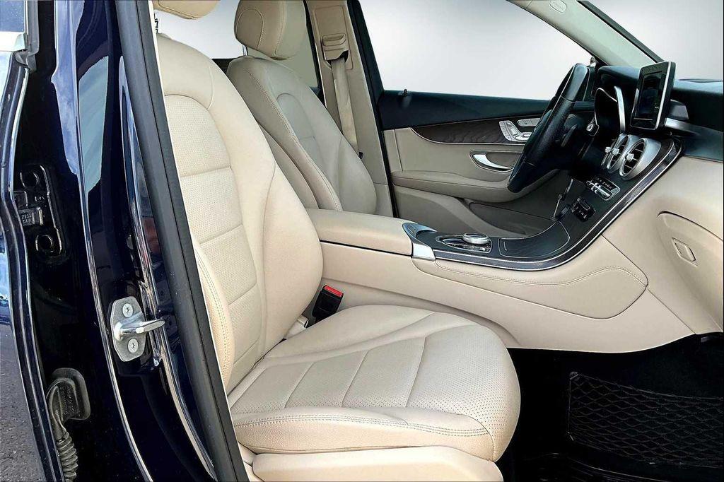 used 2019 Mercedes-Benz GLC 300 car, priced at $18,388