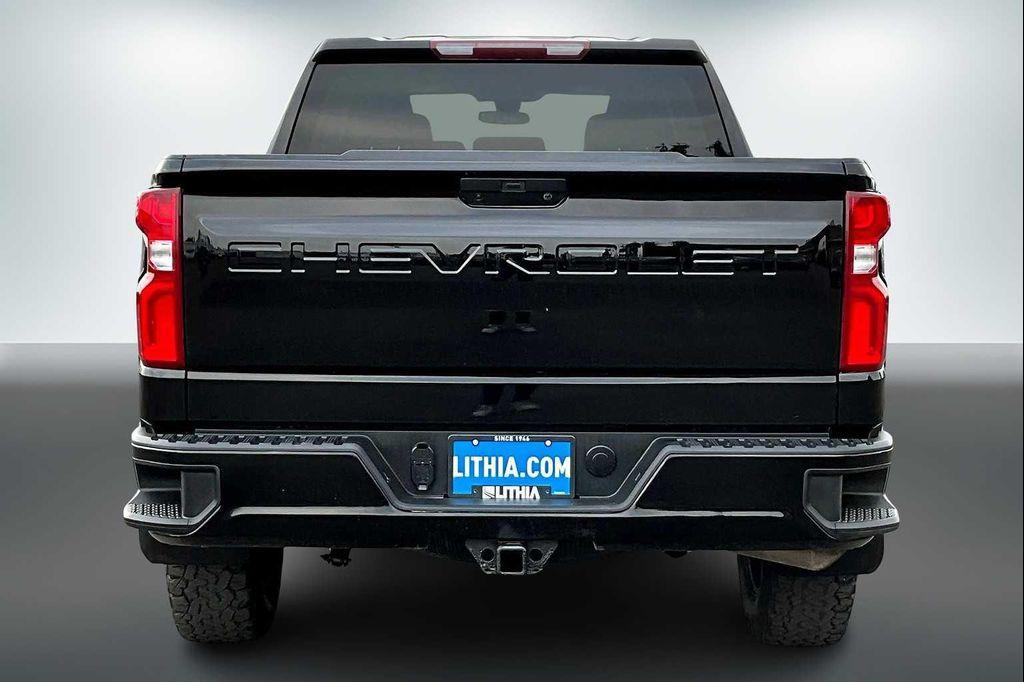 used 2022 Chevrolet Silverado 1500 Limited car, priced at $29,888