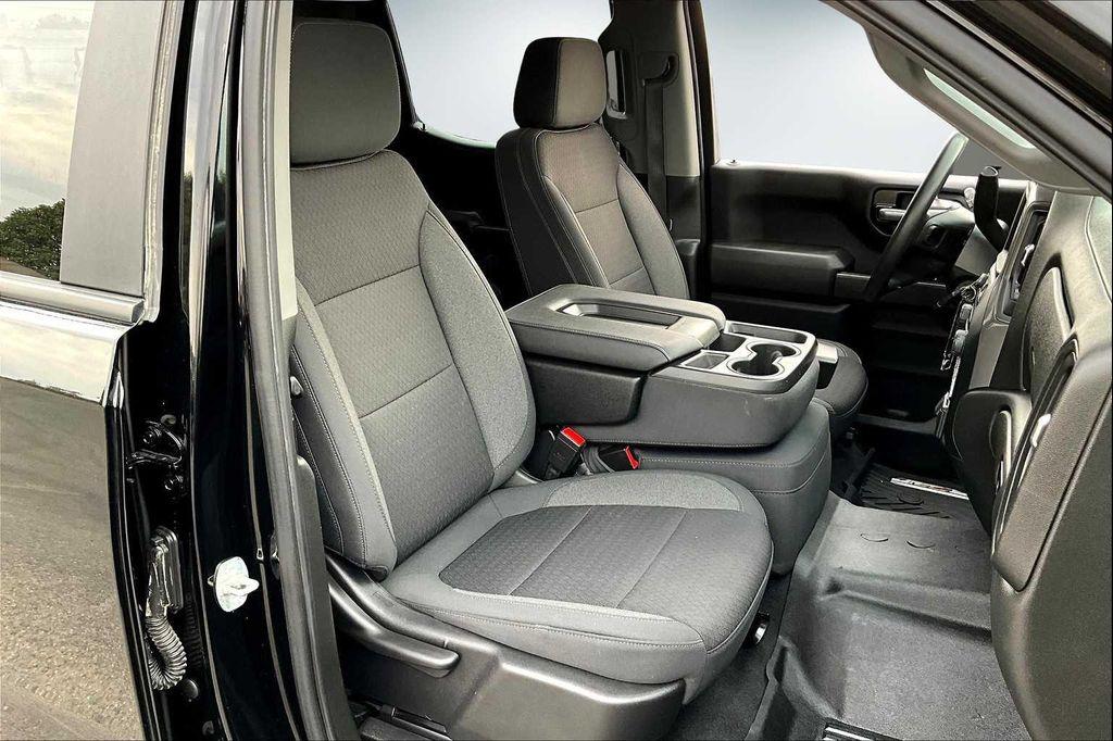 used 2022 Chevrolet Silverado 1500 Limited car, priced at $29,888