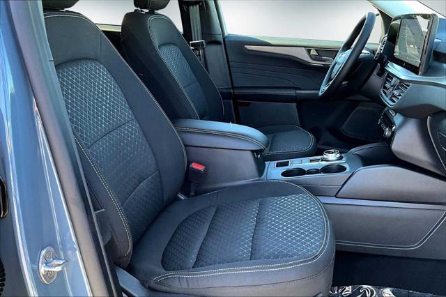 used 2024 Ford Escape car, priced at $25,888