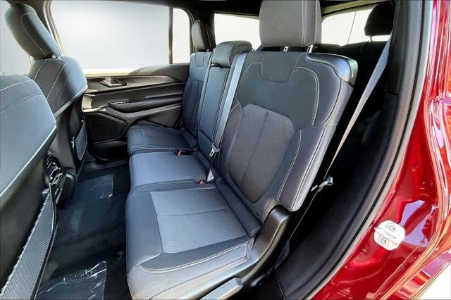new 2025 Jeep Grand Cherokee L car, priced at $42,599