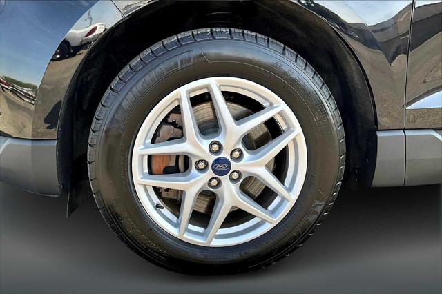 used 2022 Ford Edge car, priced at $25,888