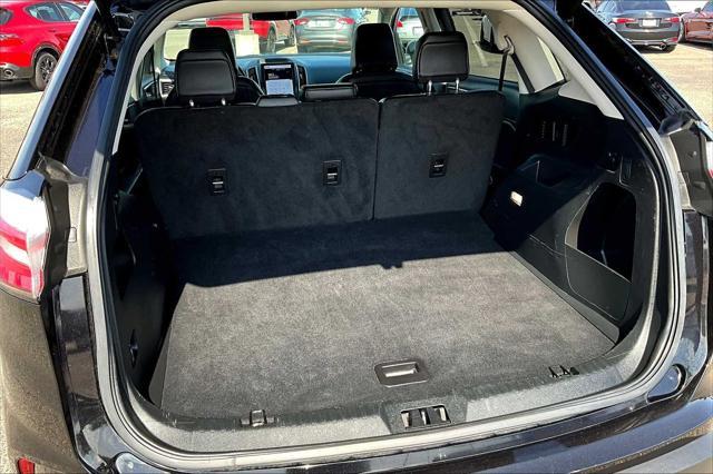 used 2022 Ford Edge car, priced at $25,888