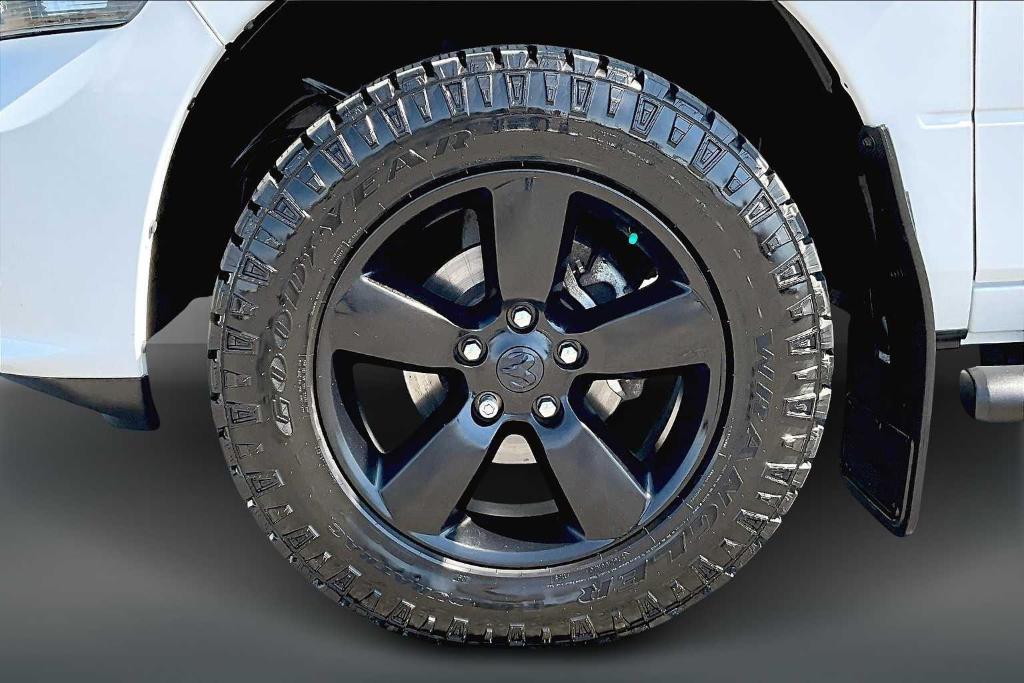 used 2020 Ram 1500 Classic car, priced at $30,888