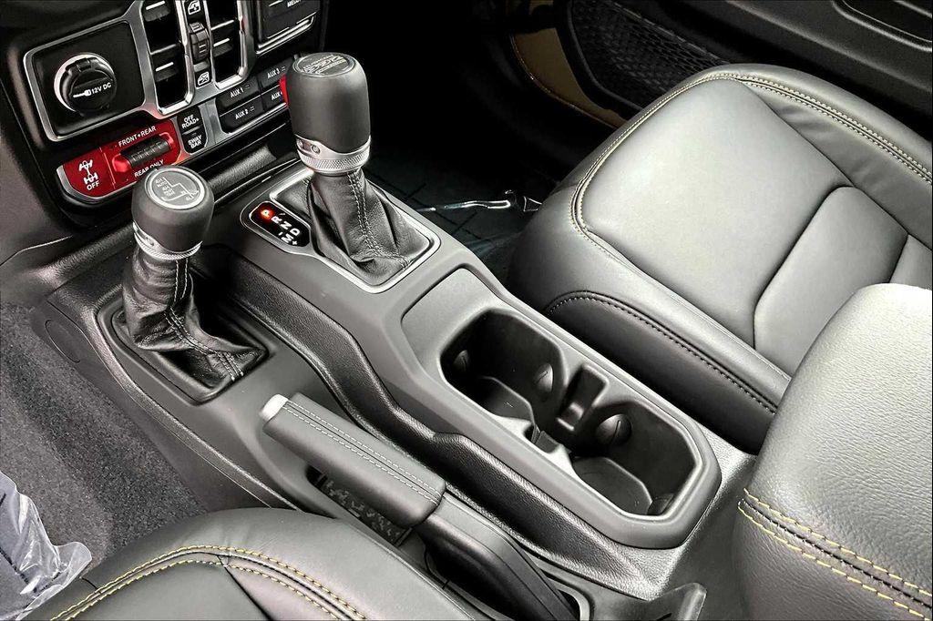 new 2025 Jeep Wrangler car, priced at $102,585