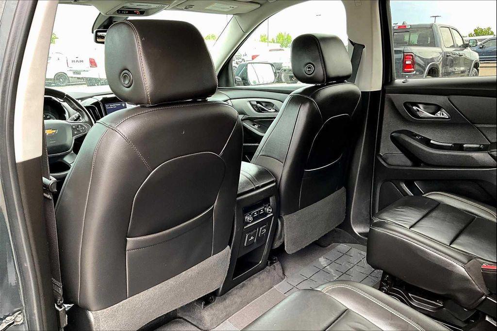 used 2020 Chevrolet Traverse car, priced at $22,788