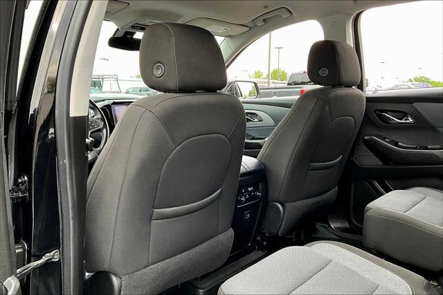 used 2021 Chevrolet Traverse car, priced at $23,588
