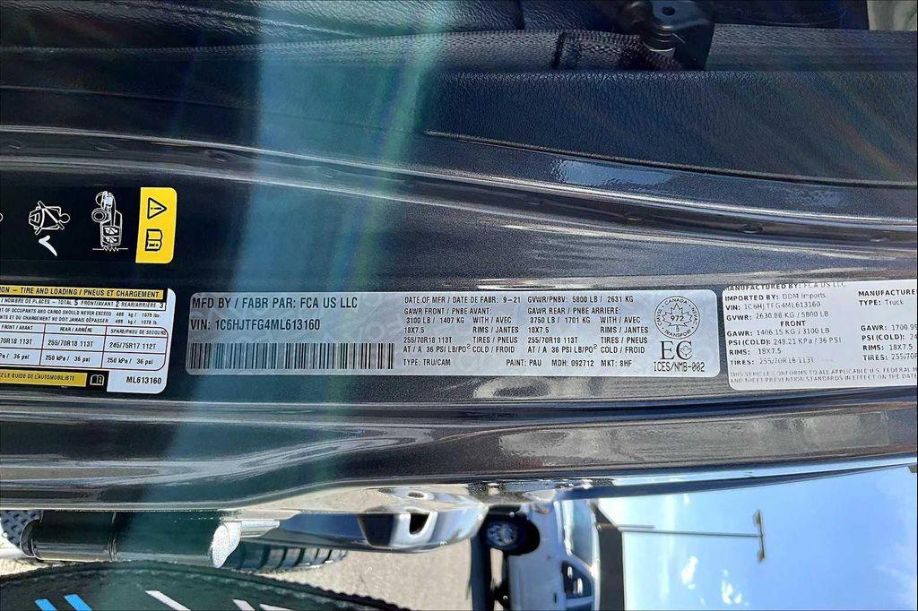used 2021 Jeep Gladiator car, priced at $34,888