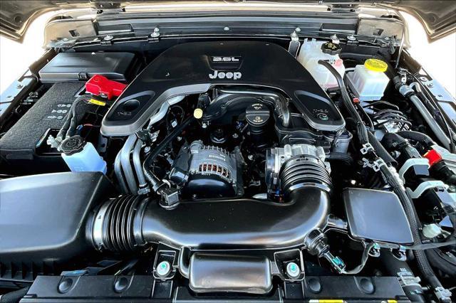 used 2021 Jeep Gladiator car, priced at $38,799