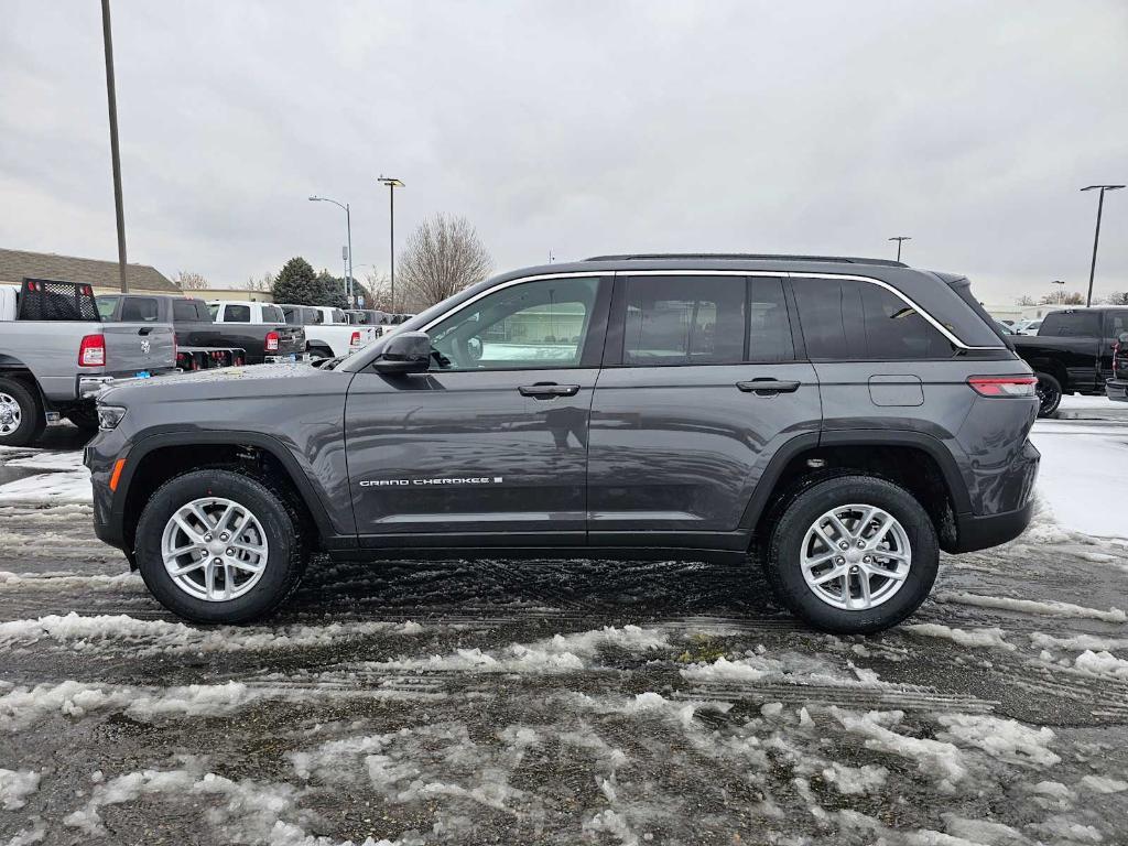 new 2025 Jeep Grand Cherokee car, priced at $35,022